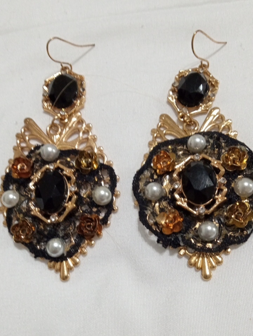 Gold Filigree Drop Earrings with Black Gemstones and Pearls